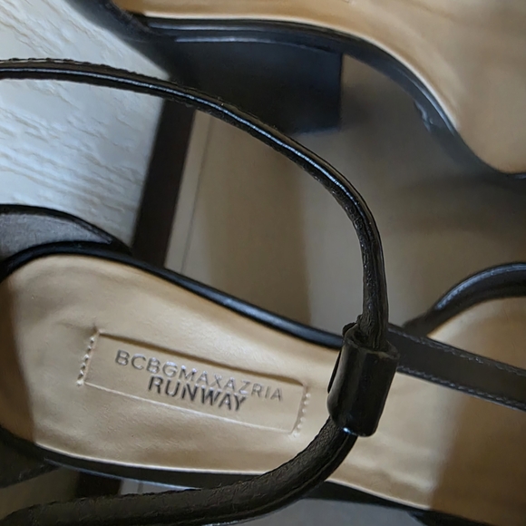BCBGMAXAZRIA Black Women's Heels - Picture 3 of 7